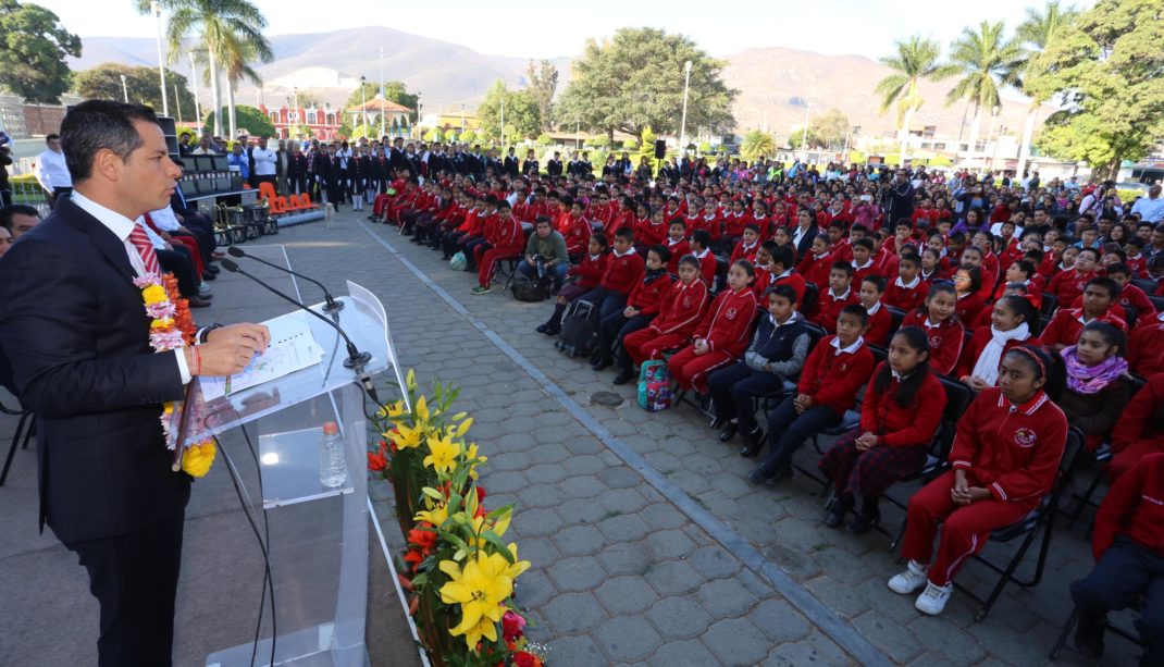 Escuelas de Tiempo Completo”