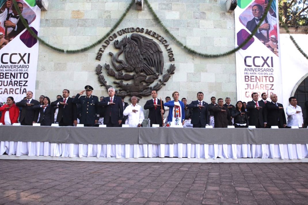 conmemoración al Benemérito de las Américas   